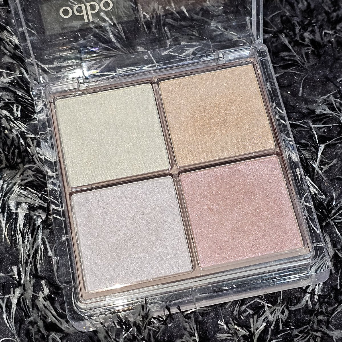 qurryipr's tweet photo. ODBO HIGHLIGHTER
ไฮไลท์ 4 สี

50 บาท  (80%)

#ส่งต่อคสอ #ส่งต่อเครื่องสําอาง #ส่งต่อodbo https://t.co/NWHHKTvk1t