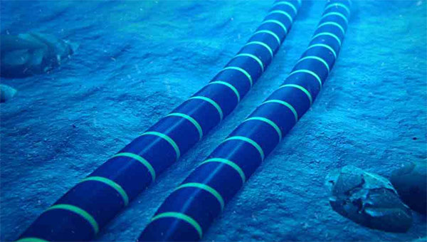 Yemen_News0's tweet image. عاجل🚨

عطل مفاجئ في كابلات الإنترنت في البحر الأحمر وشركة الاتصالات الدولية "سيكوم" تعلن تعطل كابلاتها دون معرفة السبب مما أثر على تدفق المعلومات بين أفريقيا وأوروبا