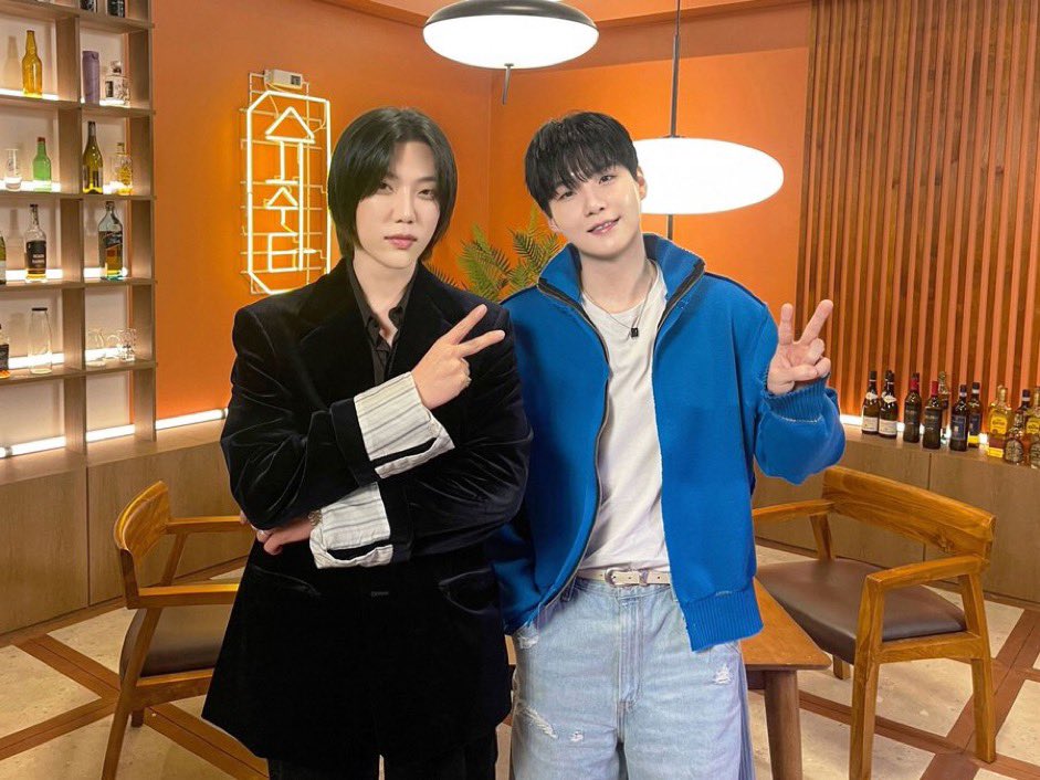 itsbtszone's tweet image. suchwita season 1 : 

first episode.                         last episode.