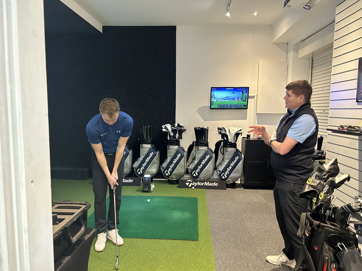 Fully booked afternoon for our @TaylorMadeGolf demo day, big thanks to Luke for looking after our members so well. @rotherhamgc @nathaywoodgolf