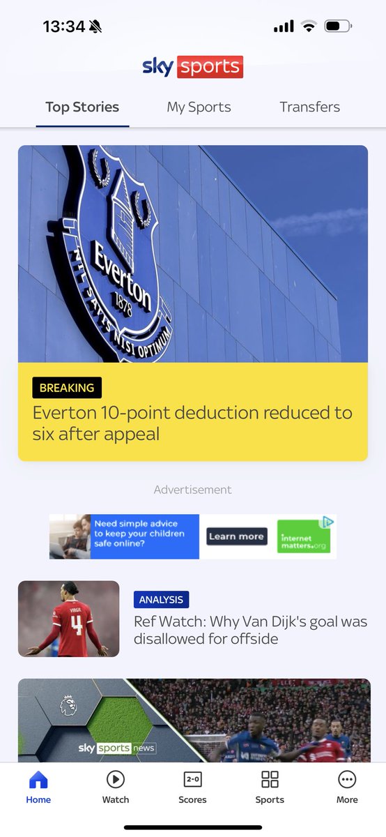 Jaaackwright's tweet image. Just done a knee slide around the office UTFT