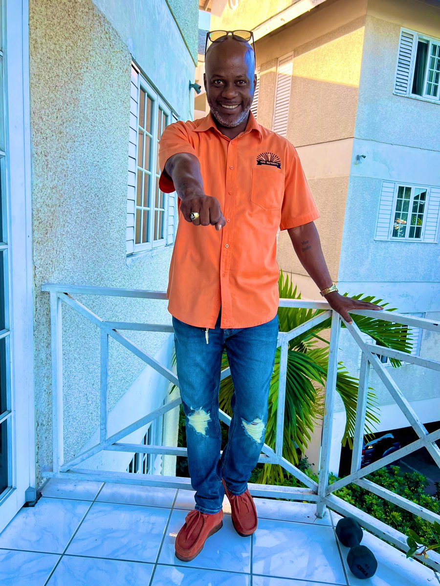 marlonmusique's tweet photo. #TimeCome #JaVotes #ElectionDay #Vote ✊🏾 https://t.co/nVCe1gmUjD