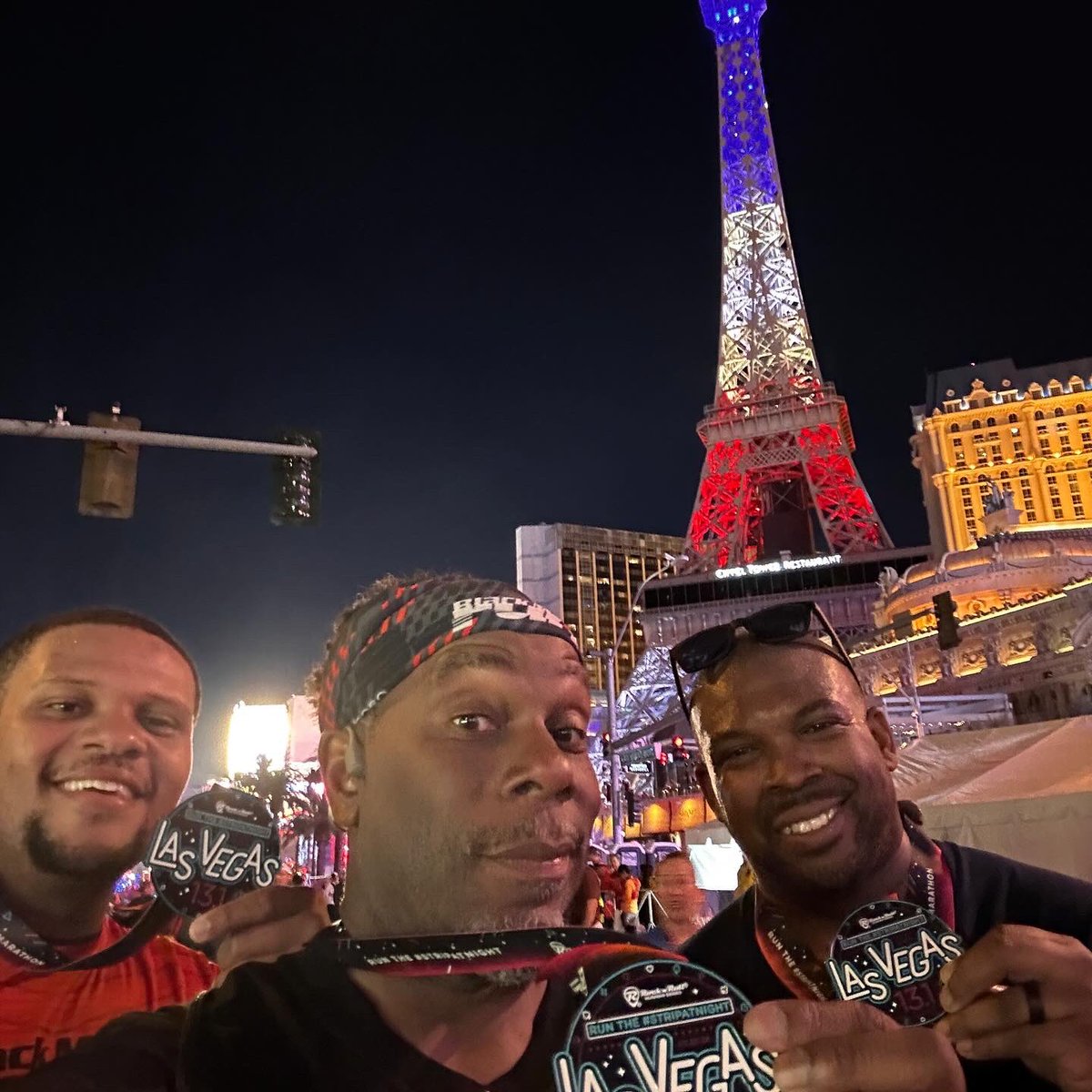 Nasara_Gargonnu's tweet photo. …and we are DONE! 13.1 in Vegas is in the books! #RunTheStrip #StripatNight #BlackMenRun #WeRunVegas #RocknRollVegas @RunRocknRoll #VEGAS! https://t.co/lQLBIUUU96