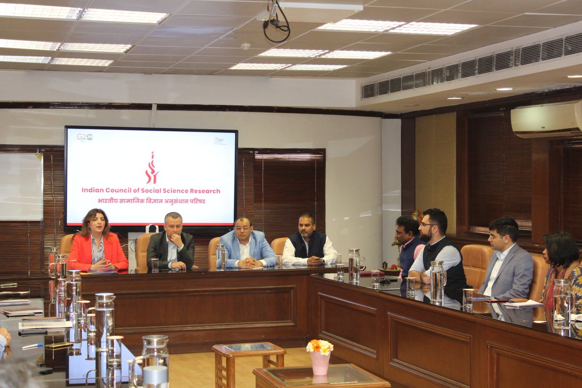 icssr's tweet photo. Armenian scholars from the Applied Policy Research Institute of Armenia Foundation, along with representatives from Indo-Armenian Friendship NGO, paid a visit to ICSSR to explore social science research in India. #collaboration #globalresearch https://t.co/tSBu8cmHJY