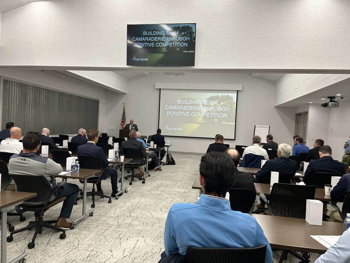 3rd annual @UnionLeagueGolf Turf Summit off to a great start! Thanks to our Senior Assistant Superintendents @JStehel @turf2mark and @pat_mcdonald20 for all your efforts organizing this impactful educational and networking experience! ✍️👍✅⛳️