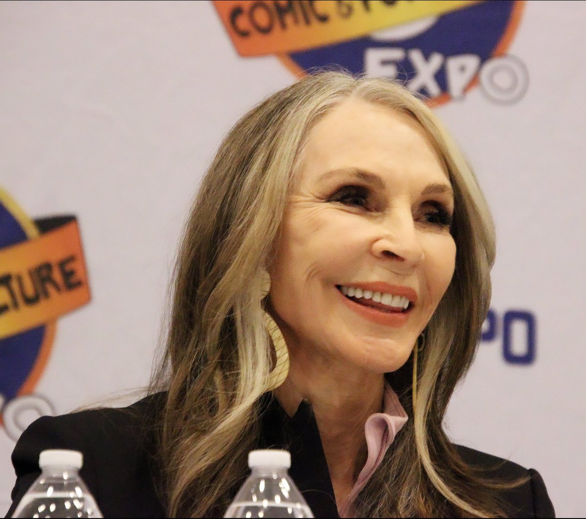 #gatesmcfadden #hsvexpo April 2023 #mcfaddenmonday #beverlycrusher #startrek #photography