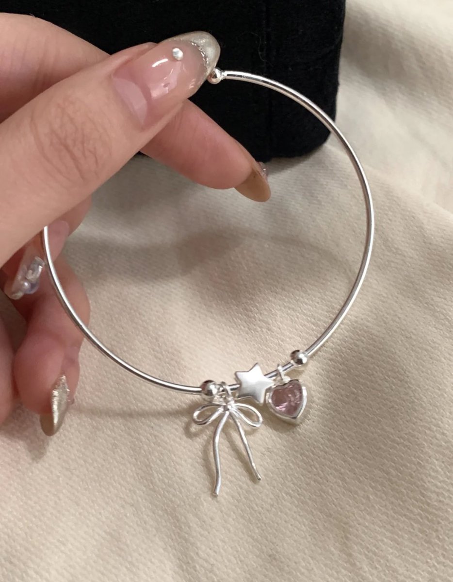 ˖ ꜝ❤︎ kimi 𑣲 ⏦ﾟ tweet media