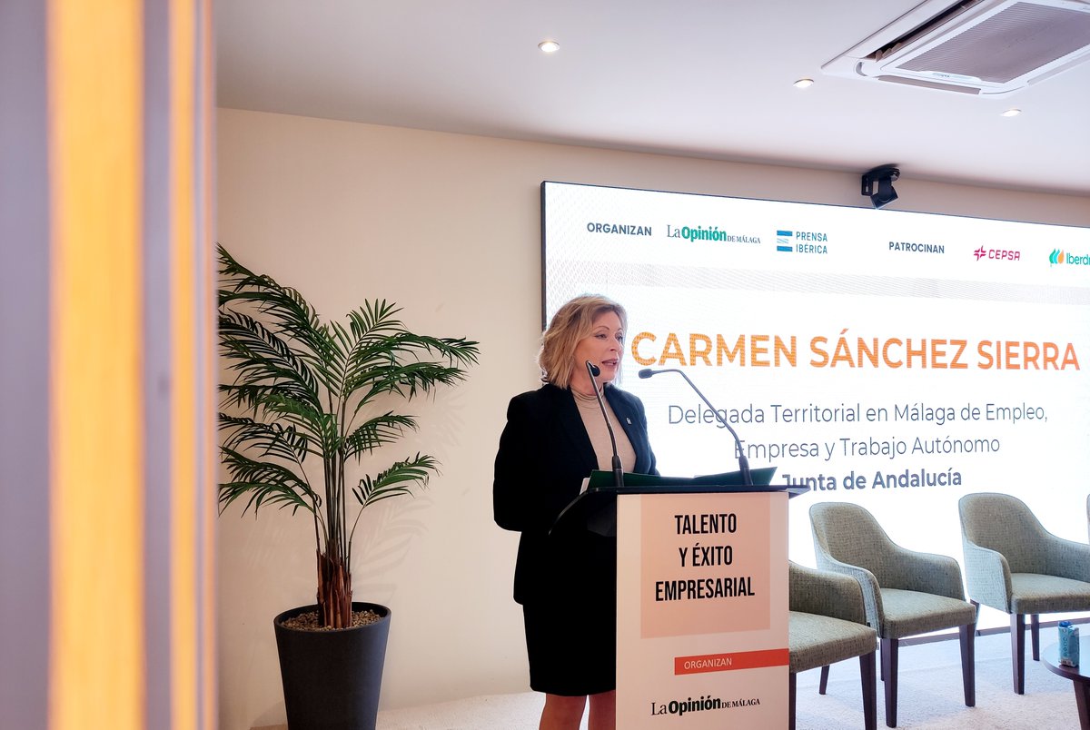 La delegada de <a href="/EmpleoJunta/">Consejería de Empleo, Empresa y Trabajo Autónomo</a>, <a href="/carmenssierra_/">Carmen Sánchez Sierra</a>, ha clausurado en el foro de #Talento y #Éxito Empresarial <a href="/opiniondemalaga/">La Opinión de Málaga</a>. Una cita imperdible con la asistencia de un centenar de representantes de #empresas, que se actualizan sobre el cuidado de sus recursos humanos. #Habilidades