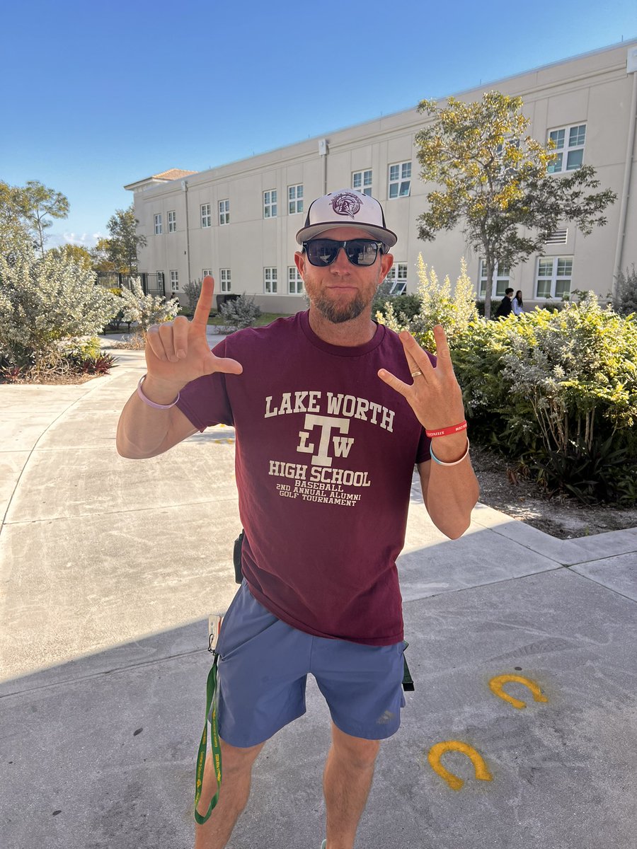 LC SwainMiddleSchool (@lcswainmiddle) on Twitter photo We are STARSTRUCK by Coach Geisler <a href="/LWCHSTrojans/">Lake Worth Com. High</a> class of 2000! <a href="/TeachPalmBeach/">TeamPalmBeach</a>  #ShiningStarPBC We are STARSTRUCK by Coach Geisler <a href="/LWCHSTrojans/">Lake Worth Com. High</a> class of 2000! <a href="/TeachPalmBeach/">TeamPalmBeach</a>  #ShiningStarPBC