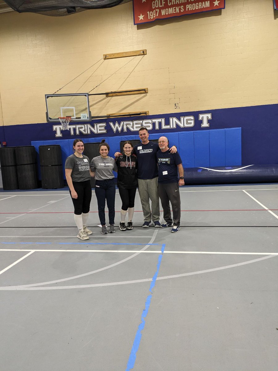 2027emmac's tweet image. I had so much fun this weekend at the Trine Softball Camp! I learned so many new hitting drills and throwing techniques. I want to thank @TrineSoftball and the rest of the players and coaches for an outstanding camp! @sw09tricepalmer @TriWestSoftball