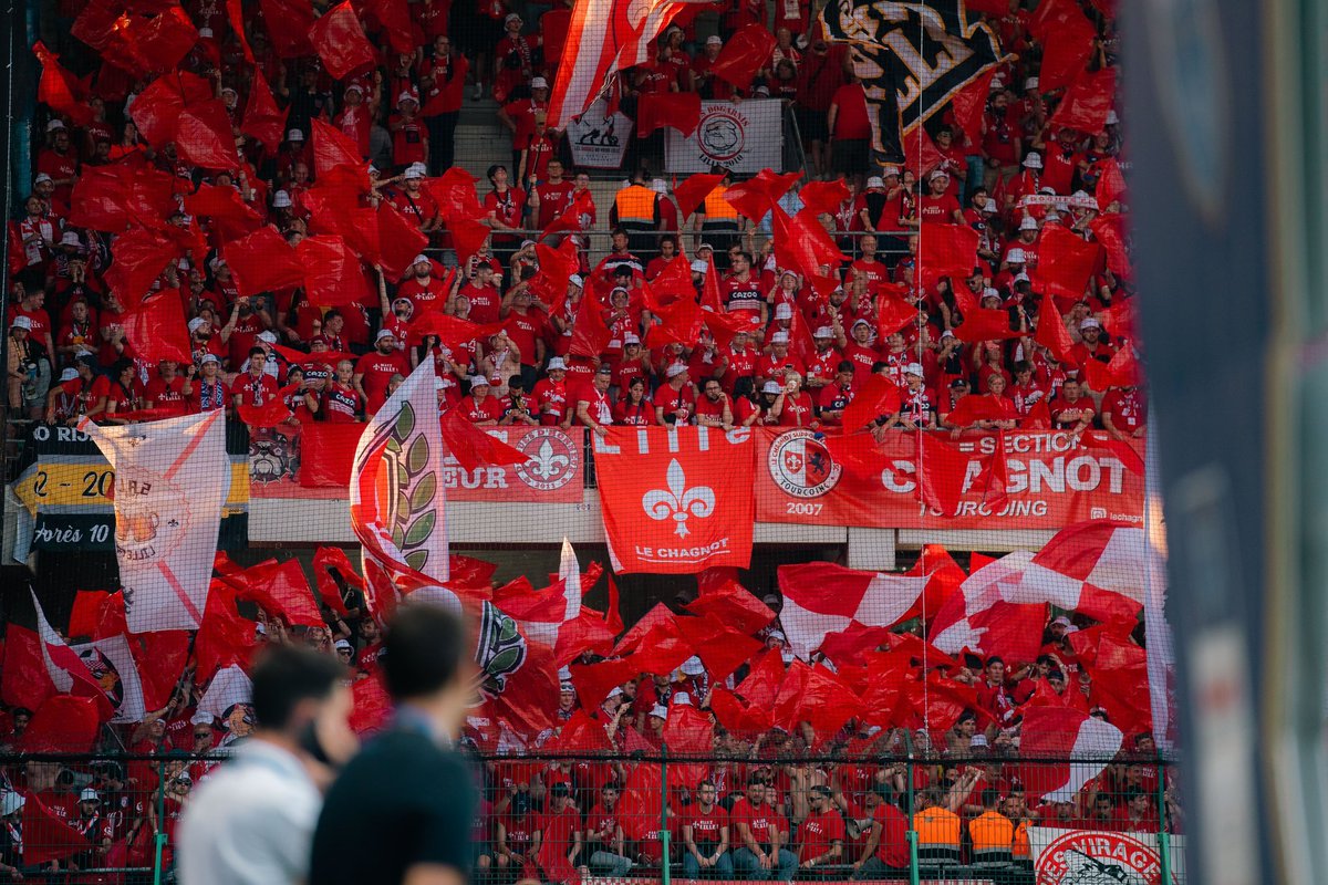 AuStadeLillois's tweet photo. Il ne reste plus que 5 déplacements en L1...

Reims, Brest, Monaco, Metz, Nantes. https://t.co/ka0tdi5RoD