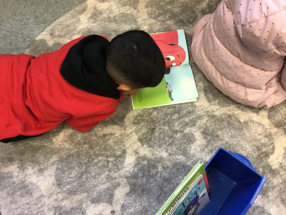 HurleyElem's tweet photo. #HurleyShine #5Houses1Family #5Casas1Familia #HurleyAllStars #KidTweetHurley All-Stars are learning and engaged 👨‍🏫📒 https://t.co/x8dB5SJDhv
