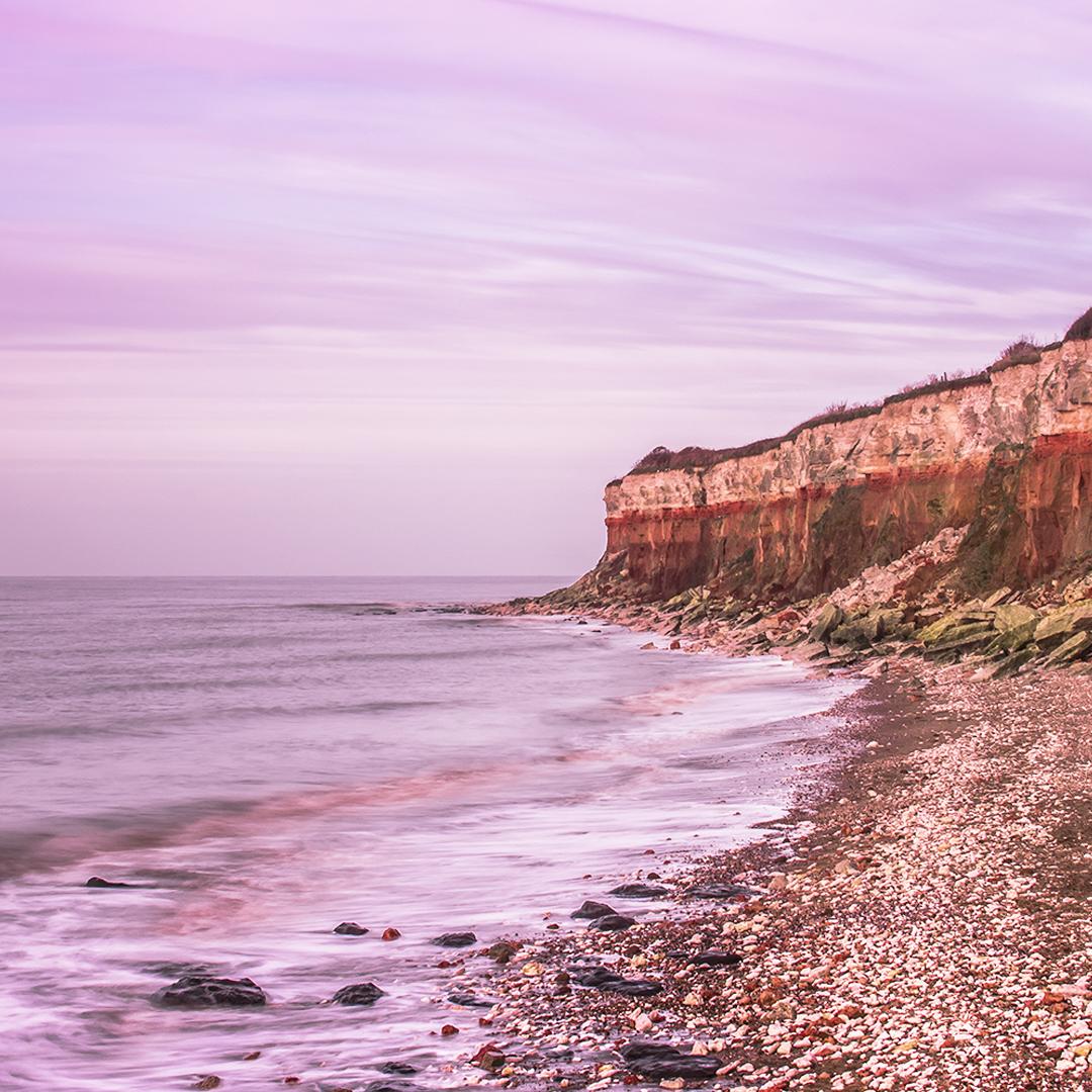 Thanks to 📸 davidpicknellphotography on Instagram for sharing this superb photo of the iconic red and white striped cliffs at Hunstanton.

#VisitWestNorfolk