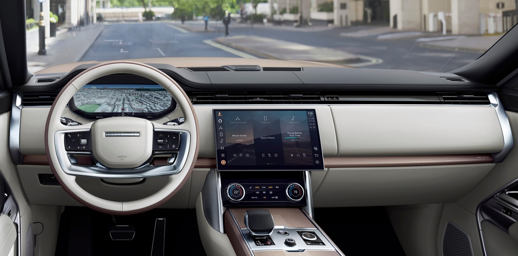 MeridianAudio's tweet photo. Meridian sound perfectly matches the sophisticated luxury of the Range Rover vehicles. That is one of the reasons our two brands could form such a strong partnership.
#InCarAudio #MeridianAudio #Luxury #Powerful #AudioExperience #Innovation #Technology #AudioPioneers https://t.co/63GEBTDPqC