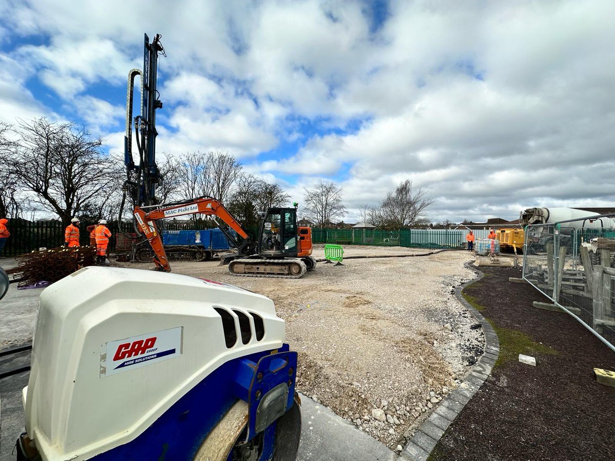 RAEBuild's tweet image. Piling and precast ground beams work have commenced today at Merryfields School, Wolstanton, where we are building a new modular building.
For all your building requirements please contact us on 01785 258165.
#schoolrefurbishment #buildingprojects #education #buildingcommunity