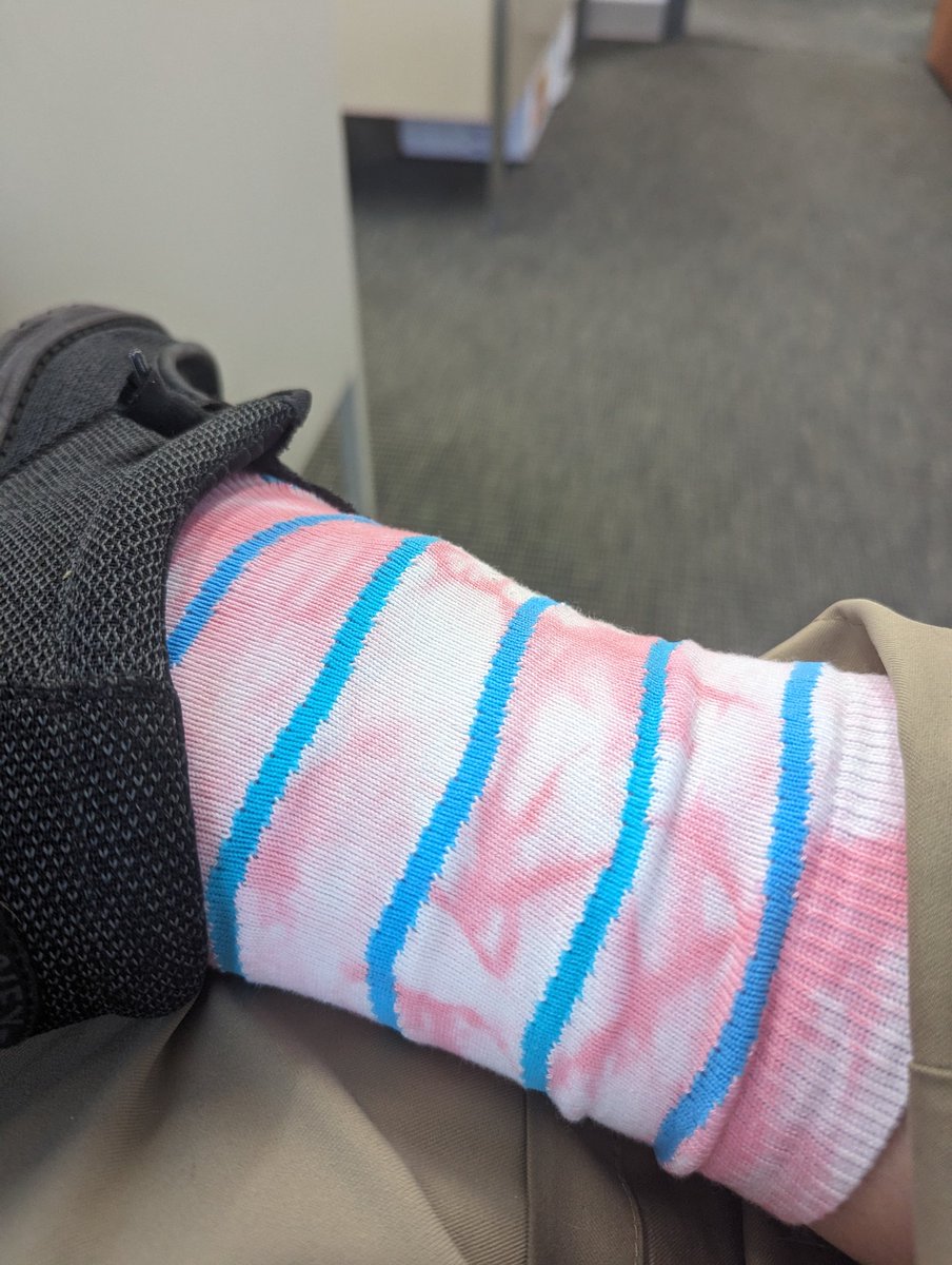 #SocksForDays #Pink #Blue #SummerVibe