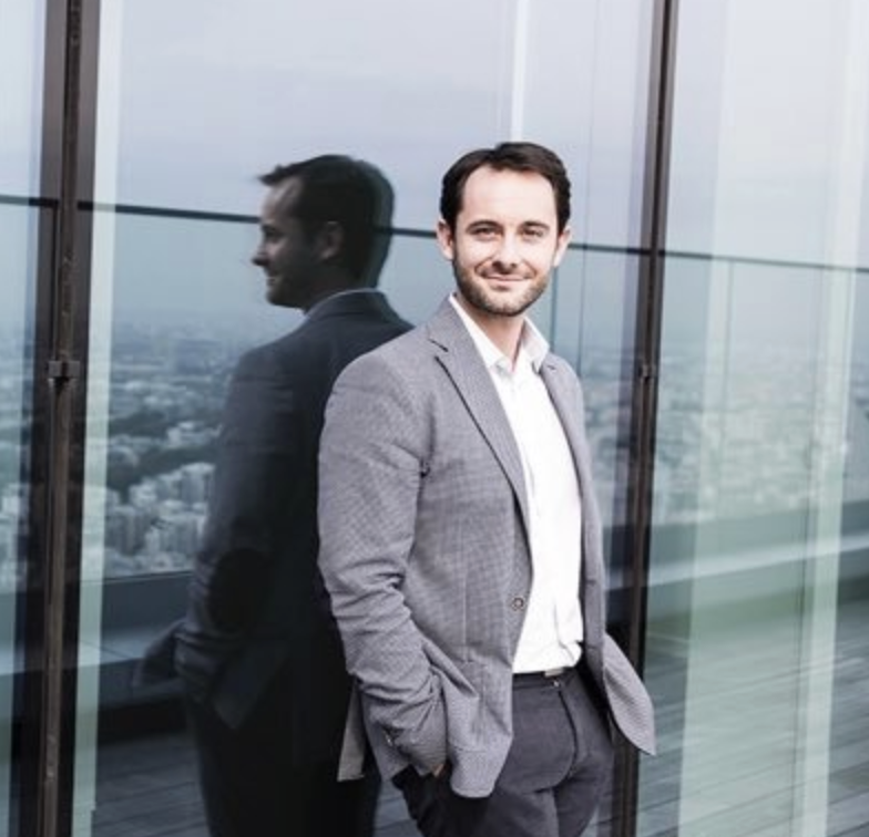 News Tank Energies (@tankenergies) on Twitter photo #Agrivoltaïsme : "Ne pas remplacer l’agriculture par l'#énergie"
ITW de <a href="/ferrasnicolas/">Nicolas Ferras</a>, directeur AgriEnergies de <a href="/TotalEnergies/">TotalEnergies</a>
Cc <a href="/TotalEnergiesPR/">TotalEnergies Press</a> <a href="/FrAgrivoltaisme/">France Agrivoltaïsme</a> @FFPA15
🟨energies.newstank.fr/article/view/3…🟨 #Agrivoltaïsme : "Ne pas remplacer l’agriculture par l'#énergie"
ITW de <a href="/ferrasnicolas/">Nicolas Ferras</a>, directeur AgriEnergies de <a href="/TotalEnergies/">TotalEnergies</a>
Cc <a href="/TotalEnergiesPR/">TotalEnergies Press</a> <a href="/FrAgrivoltaisme/">France Agrivoltaïsme</a> @FFPA15
🟨energies.newstank.fr/article/view/3…🟨