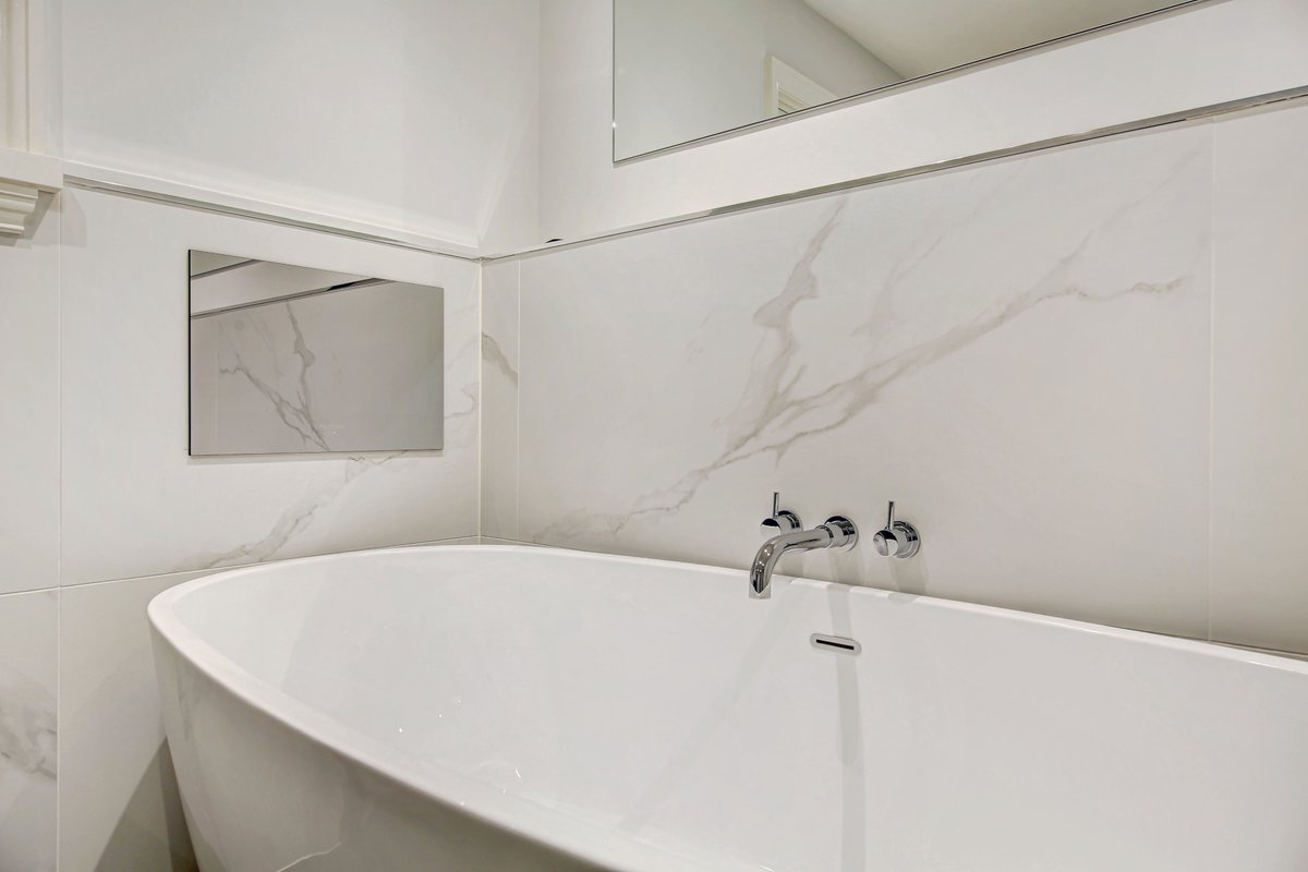 Penthouse 8, 87 New Square, Chesterfield

2 bedroom, 2 bathroom, 1 WC, roof terrace

Rightmove link - rightmove.co.uk/properties/144…

Photos by - Chris Woolley (Twenty 20 Photography)

#rightmove
#rentalmarket
#apartments
#chesterfield
#localbusiness