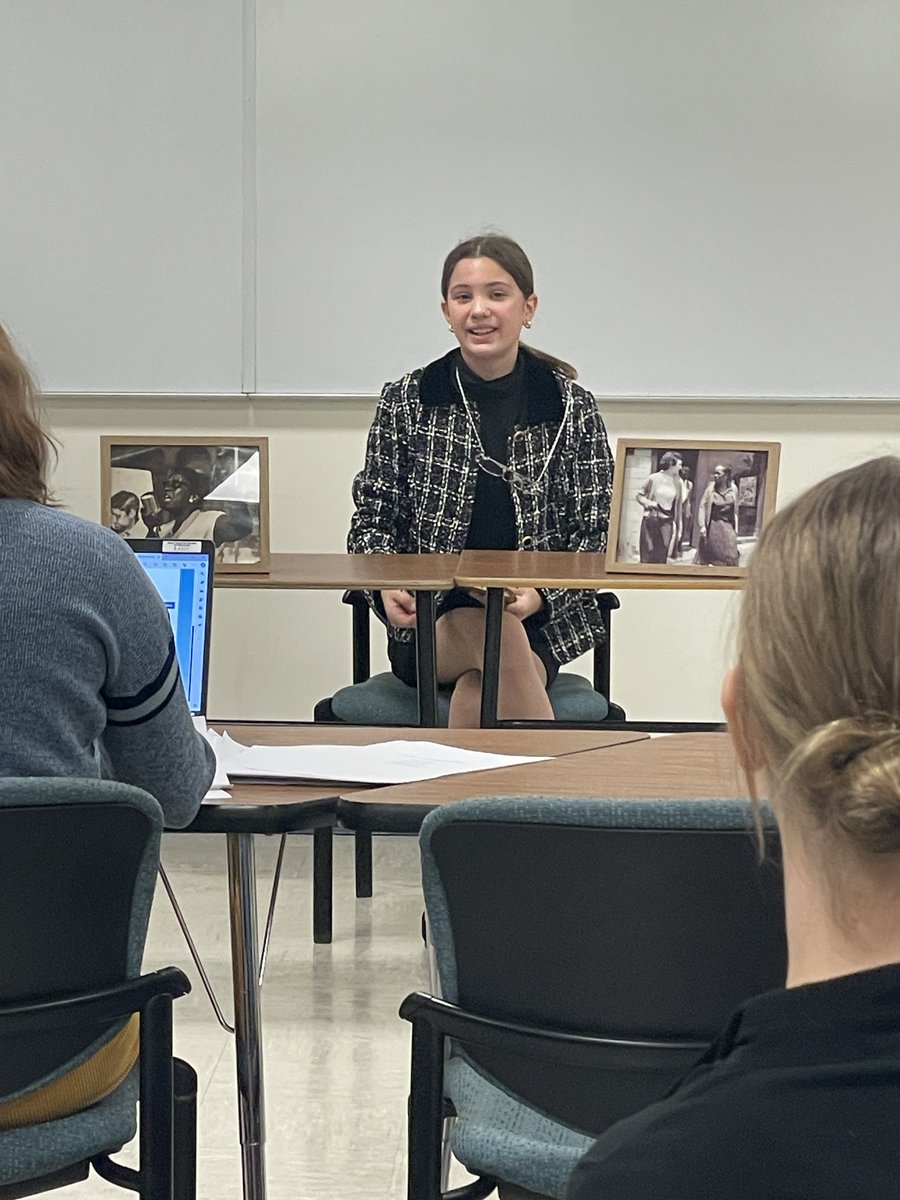 This weekend, 50 8th graders participated in NHD regionals. 18 are going on to state, along with 3 alternates and a Labor History Award recipient! Congratulations to these students and their teacher, Mr. Taft, for all of the incredible work! Go, Cats! @amhistrules #usmfac