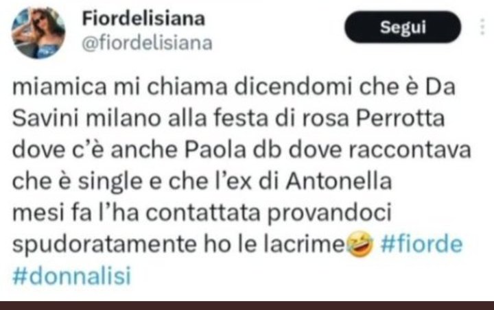 Roby7916003751's tweet photo. #donnalisi #fiorde eeee dovevi aggiungere "che mio padre comprò! Alla fiera dell'est...🎵🎵" visto che la tuamica(tutt'attacato) sa tutte ste robe,mettici il contatto così abbiamo,anche noi,il piacere di parlarle @fiordelisiana ❤️#fiorde https://t.co/e7TVz7d1L5