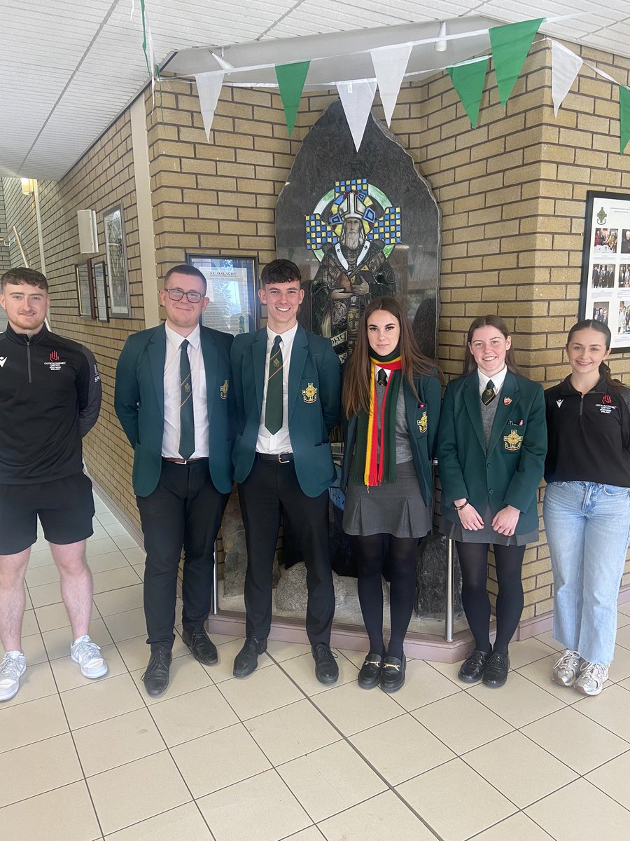 Many thanks to the <a href="/GoTeamNI/">Commonwealth Games Northern Ireland</a> and @uususport team for prepping our students before they attend a Sports &amp;  Human Rights workshop at <a href="/QUBelfast/">Queen's University Belfast 🎓</a> on 12th March