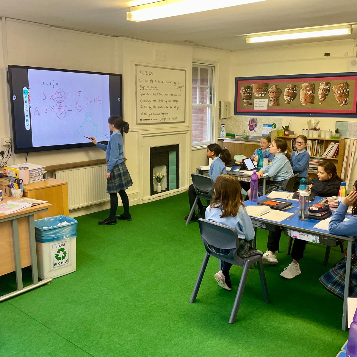 🔢📚💡 Peer learning & modelling in Y5 & Y6 maths Collaborative problem-solving & sharing 'Steps to Success' with new methods. Embracing teamwork & innovation. Together, we learn, grow, and conquer math challenges! #MathEd #PeerLearning #Teamwork @Chatsworthschls