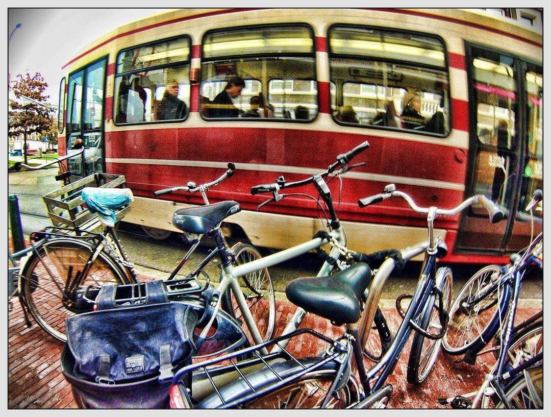 KharchenkoArt's tweet photo. A tram that is in a hurry on business. #art #kharchenko #nft #nfts #nftart #nftarts #nftcollector #nftartwork #nftinvestor #nftcommunity #nftartists #nftdrop #nftdrops #opensea #nftgiveaway #artwork #tram https://t.co/cGDrqfIECd