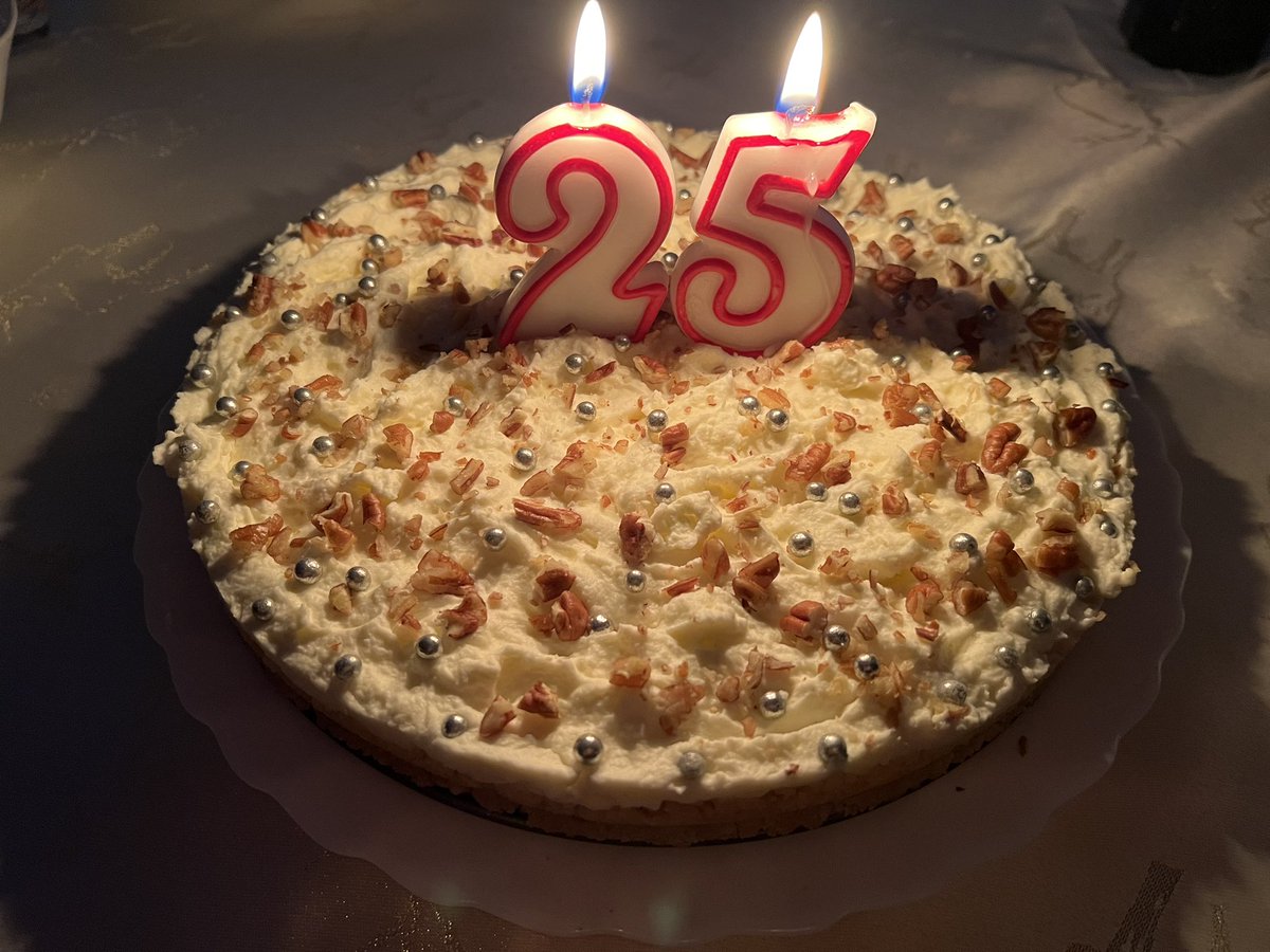 belle | 🦋 🦠 tweet media