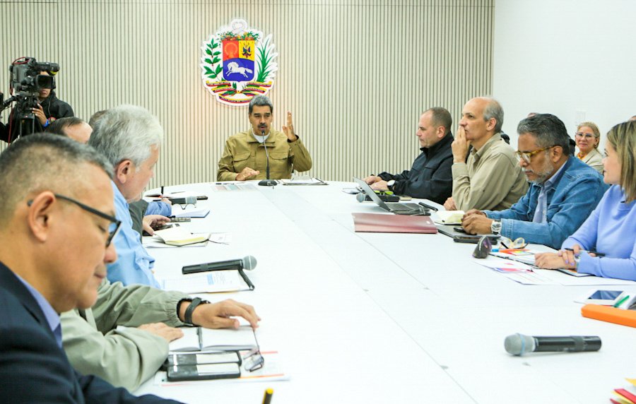 De las batallas que hemos tenido salimos más fuertes, es un aprendizaje colectivo que ante el mundo resulta admirable. Estamos del lado correcto de la historia, avanzando, resistiendo, accionando y venciendo. Siempre dando más respuestas a nuestro Pueblo.