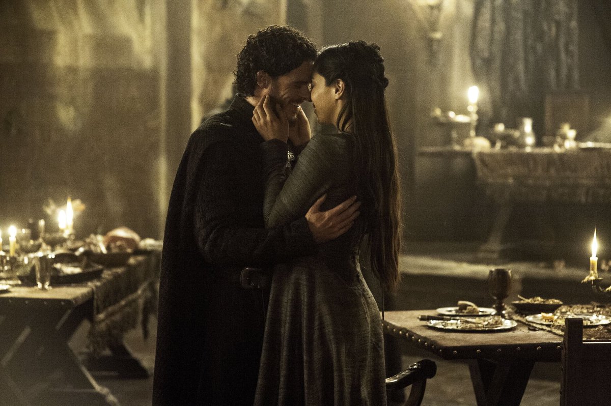 westerosies's tweet photo. All Game of Thrones fans know this misery https://t.co/mrEgeJIzPe