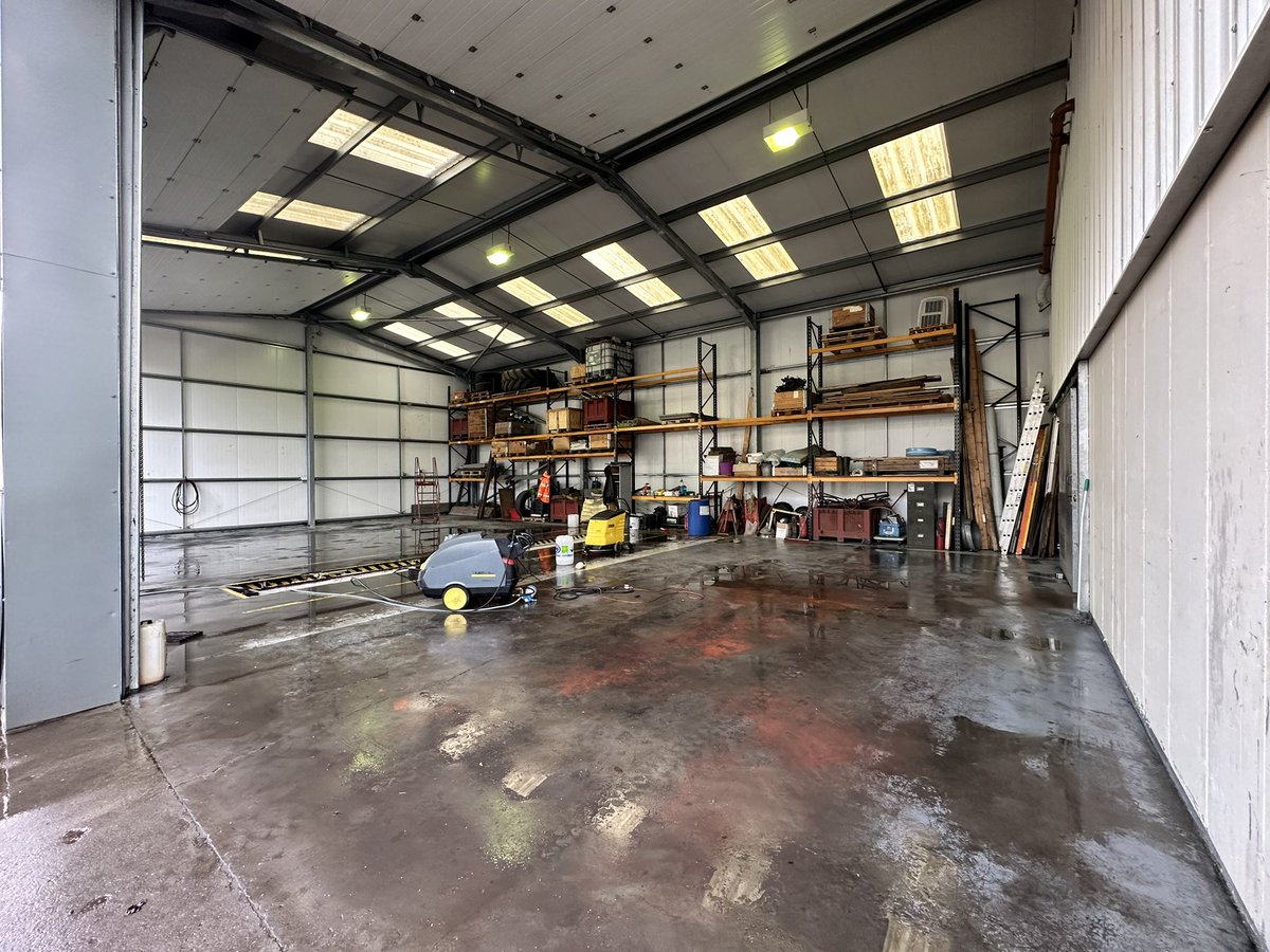 Clive Bailye tweet media