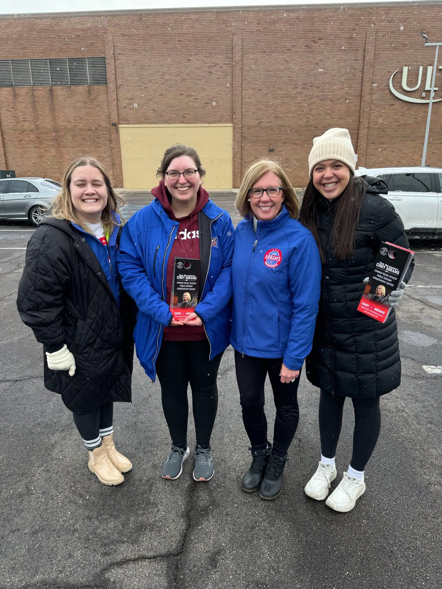 AbramsforOhio's tweet photo. #TeamAbrams was out in full force this weekend! 

We knocked on doors and shared our conservative record with voters all across the district. Special thanks to everyone who came out! https://t.co/AB1HfxxCoM