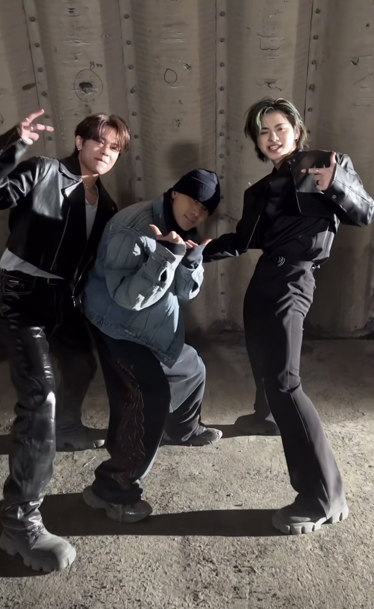 sakura_kyomini's tweet photo. 'MORE' with #MOTF #menofthefuture #INI #KYOSUKE #JIN #INI_MATCH_UP #MATC... https://t.co/AO3gvItsEC
バタバタしてて、まだ観れてなくて…
投げキッス牧からのダンス牧 観たら
ギャップが😍!!
で、最後また可愛い~~💙♥️
#藤牧京介 #松田迅
#INI @official__INI https://t.co/RT2P68iITL