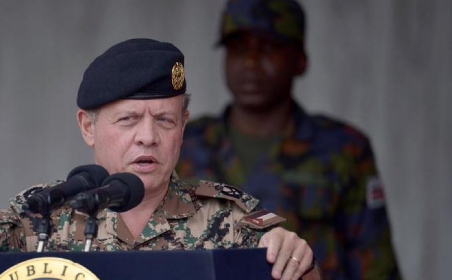 ⭕️والله وعزة وجلال الله 

لو قام الملك عبدالله بإنزال مباشر على ساحل غزة 

لقالوا انظر ماذا يفعل الأردن أنزل المساعدات على رؤوس الأبرياء وقتلهم 

واليوم وبعد اقل من ١٠ دقائق من الموجة الأولى من الإنزال الملكي الأردني قال الصفاينة الاخونج وصراصيرهم الإلكترونية ادوات قطر وإيران