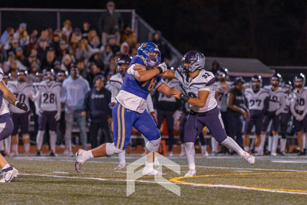 Recruit2Illini's tweet photo. 2026 OL Kai Pritchard from Donovan Catholic in New Jersey will be visiting Illinois April 19-20. #Illini 🔶🔷 https://t.co/Zf47QRgfRh