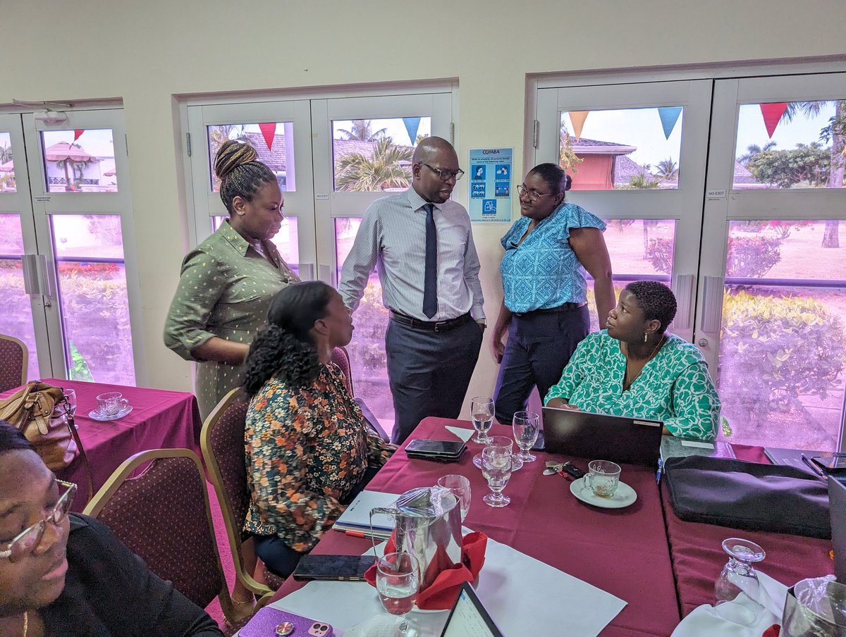 #Surveillance is vital to prevent #pandemics &amp; to confront growing burden of #NCDs. Grenada is revamping its surveillance guidelines to incorporate communicable, NCDs &amp; environmental risks with support from <a href="/pahowho/">PAHO/WHO</a> &amp; <a href="/WorldBank/">WorldBank</a> under <a href="/oecscommission/">OECS Commission</a> project. <a href="/GISGRENADA/">Government Information Service (GIS) Grenada</a> <a href="/CARPHA1/">Caribbean Public Health Agency (CARPHA)</a>