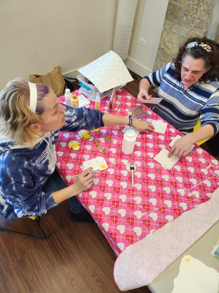 We had a great group for our first craft drop-in! Over 25 cards were created, along with some beautiful coasters. Sign up for next month's drop-in: stretchy bracelets, purse charms, and cards. bit.ly/DropInBracelet…