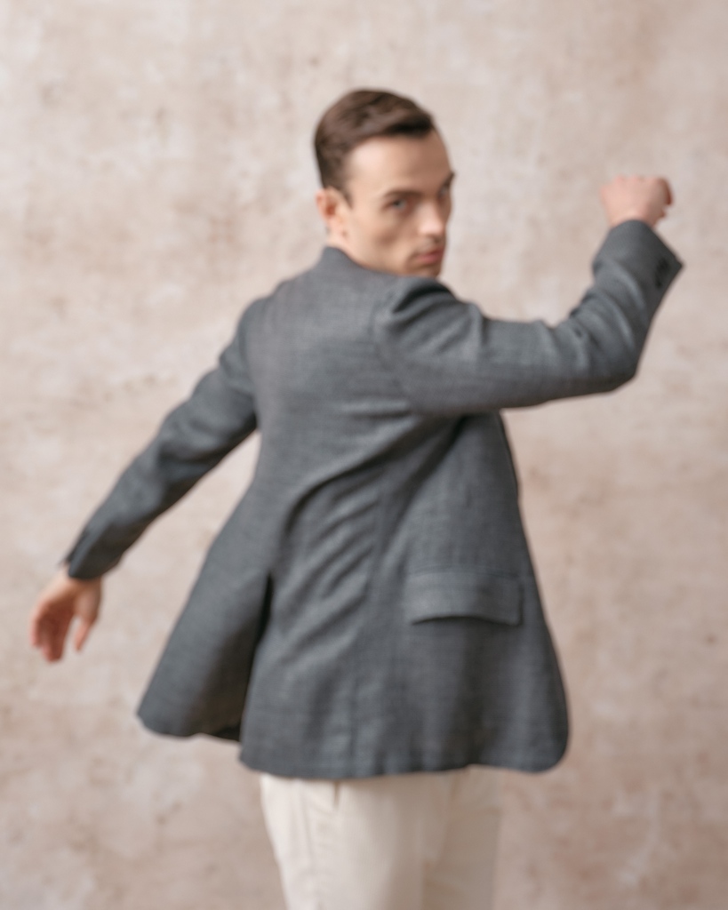 Lightweight, breathable, and perfectly crafted to keep up with you. Look cool, feel cooler in our new unstructured Grey Geometric Jacket, available now in-store and online at edwardsexton.co.uk.