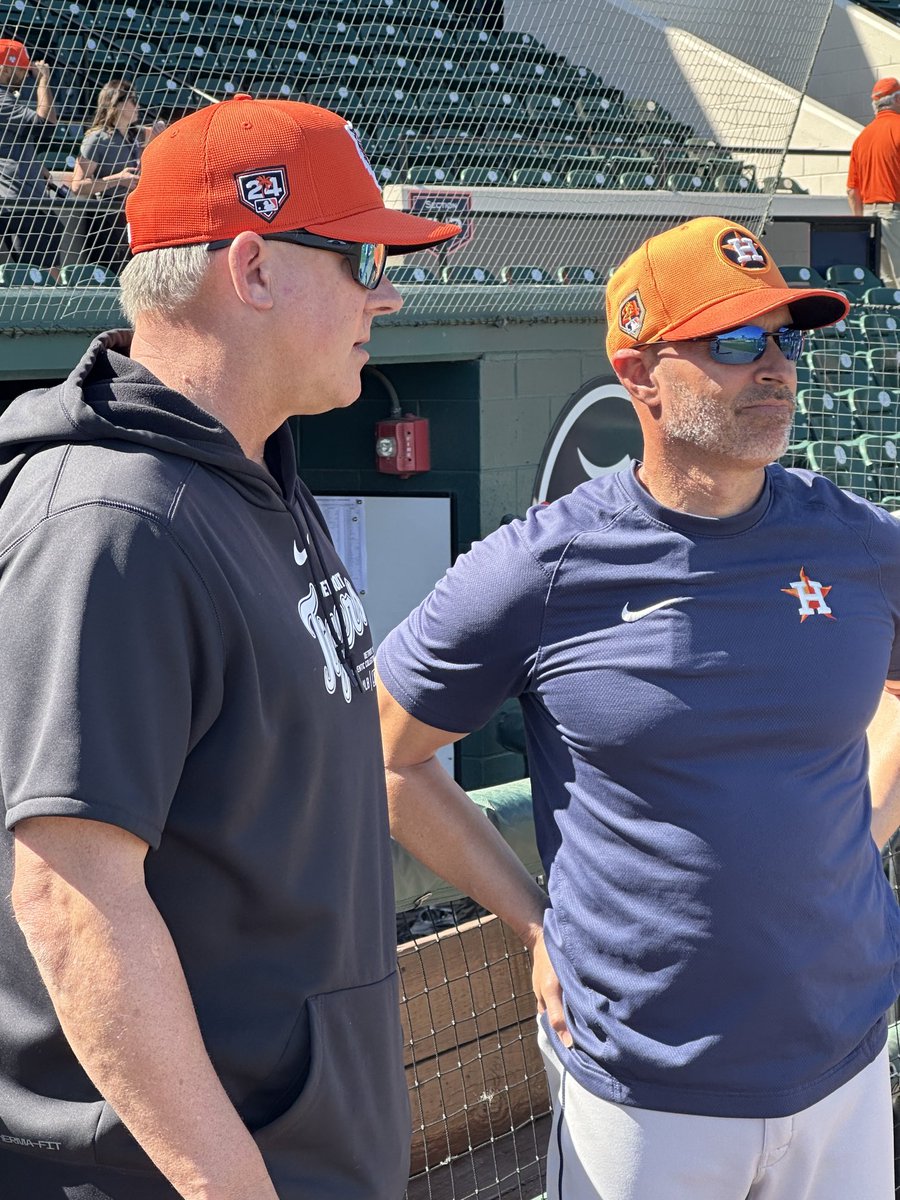 Current ⁦@astros⁩ manager and former bench coach for AJ Hinch, Joe Espada catching up in Lakeland.