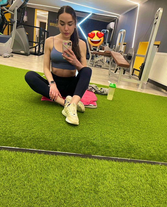 Workout ✅ https://t.co/IvommaczoH<a href="/tag/natalygold"class="tags"><span>#natalygold</span></a>