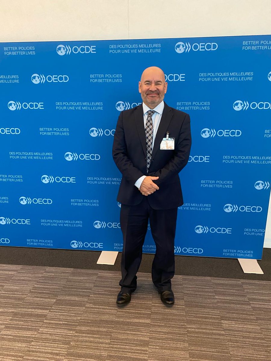 Chile OECD tweet media