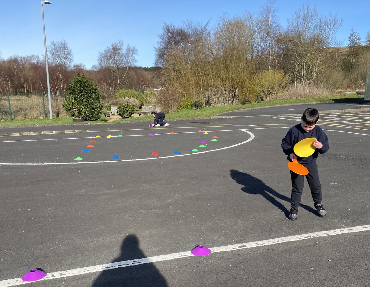 I could do #ActivePlay all day everyday & I think the YP at @SkelmorlieSch would agree ✨!

The confidence each week improves massively as well as the abilities&movements 🤩!
We played:
🟣 Spin The Bottle - dodgeball style 😎
🟠 Shark Attack 🦈 
🟣 Jail Break 🚨 
🟠 FREE PLAY 🫧