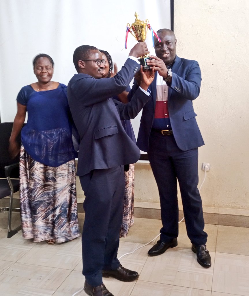RusiziDistrict's tweet photo. Muri #Musa hahembwe imirenge,utugari n'imidugidu bahize abandi mbere kugera kuri 31/01/2024. Akarere ubu kari ku kigereranyo cya 90.3%.
Akagari ka1.#Rusambu ya #Nyakarenzo,2.#Turambi ya #Giheke 3. #Cyarukara ya #Muganza. https://t.co/SXaM58fo1N