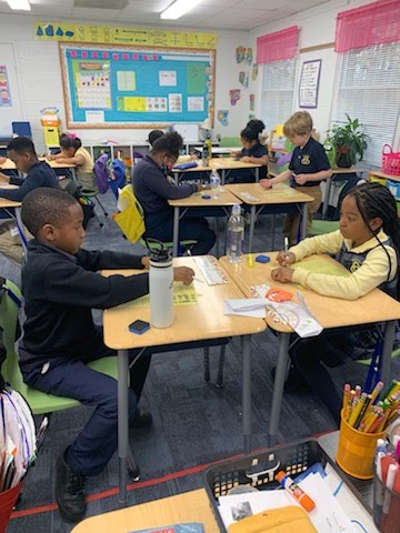 hthawks's tweet photo. Our third grade students having fun playing "Knock off the Clock" to practice addition facts in Mrs. Maxwell's math class. Go #Hawks! #HawkPride #TheBestYou #primaryschool #mathclass https://t.co/DjFLwxOYcM