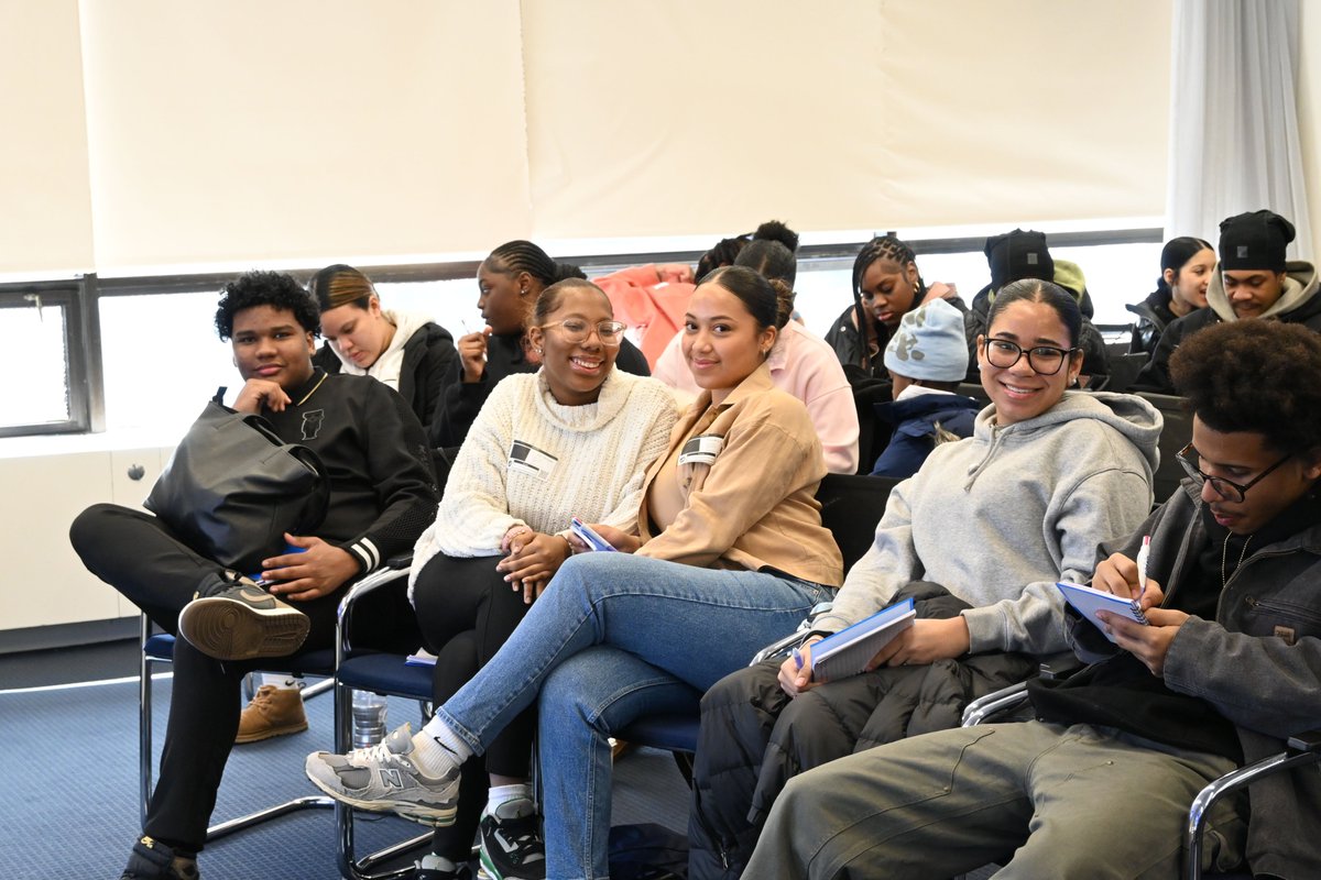 khccnyc's tweet photo. Yesterday, KHCC's AfterSchool and College Directions Programs organized a Career Day at @kpmg
This experience inspired and motivated our students to aim for a college education and aspire to work in a place like KPMG.
#khcc #khccares #khccelebrates50 #careerday #kpmg https://t.co/hwOoTUMQyS