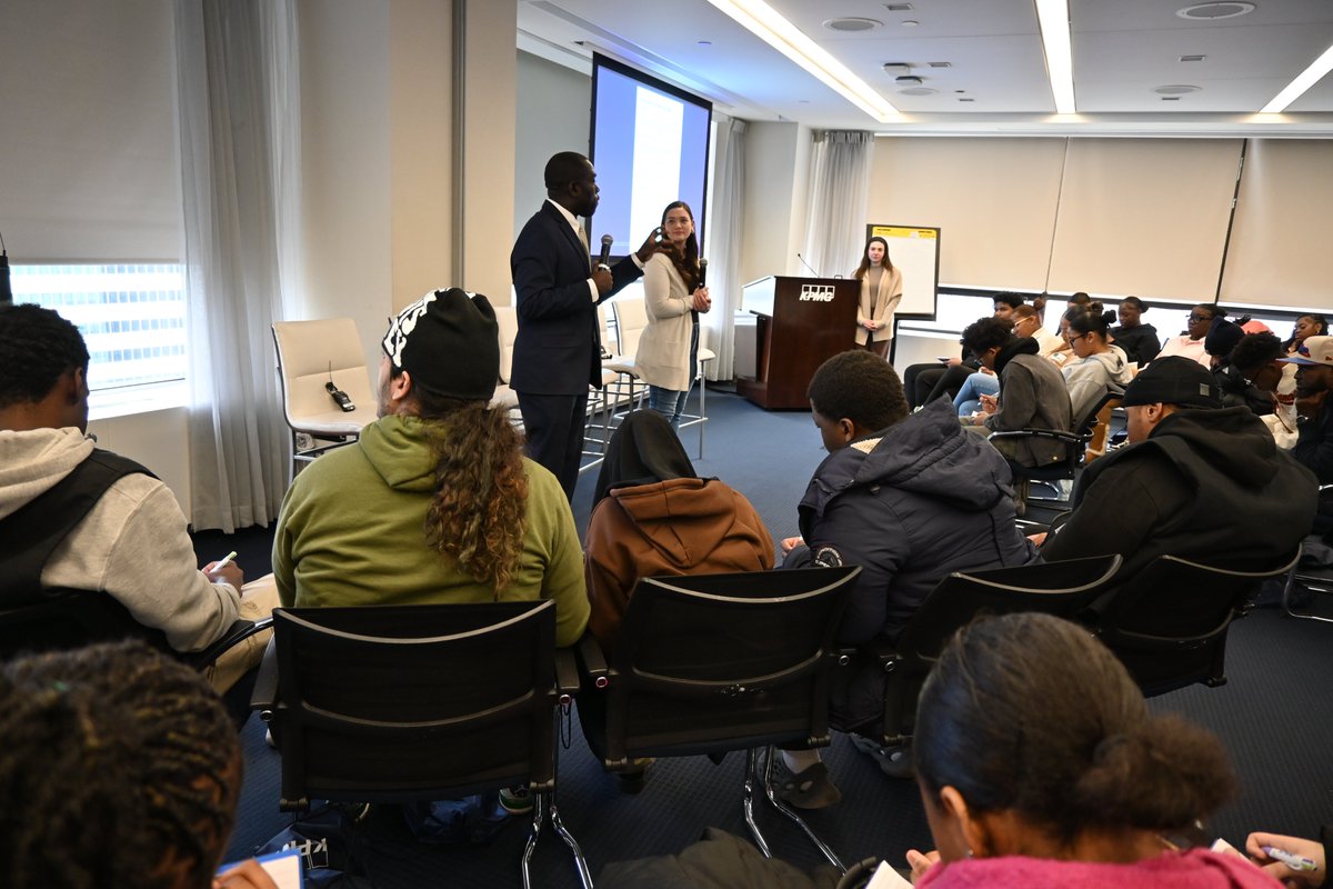 khccnyc's tweet photo. Yesterday, KHCC's AfterSchool and College Directions Programs organized a Career Day at @kpmg
This experience inspired and motivated our students to aim for a college education and aspire to work in a place like KPMG.
#khcc #khccares #khccelebrates50 #careerday #kpmg https://t.co/hwOoTUMQyS