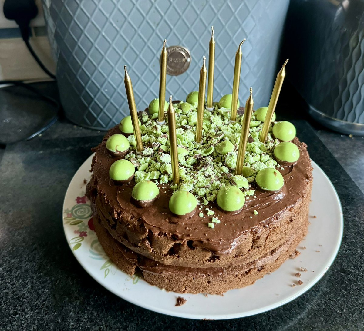 Birthday cake for the birthday boy 🎂.  Nowhere near as good as my clever sister in law Tracy can  make mind you #cakeenvy 😜