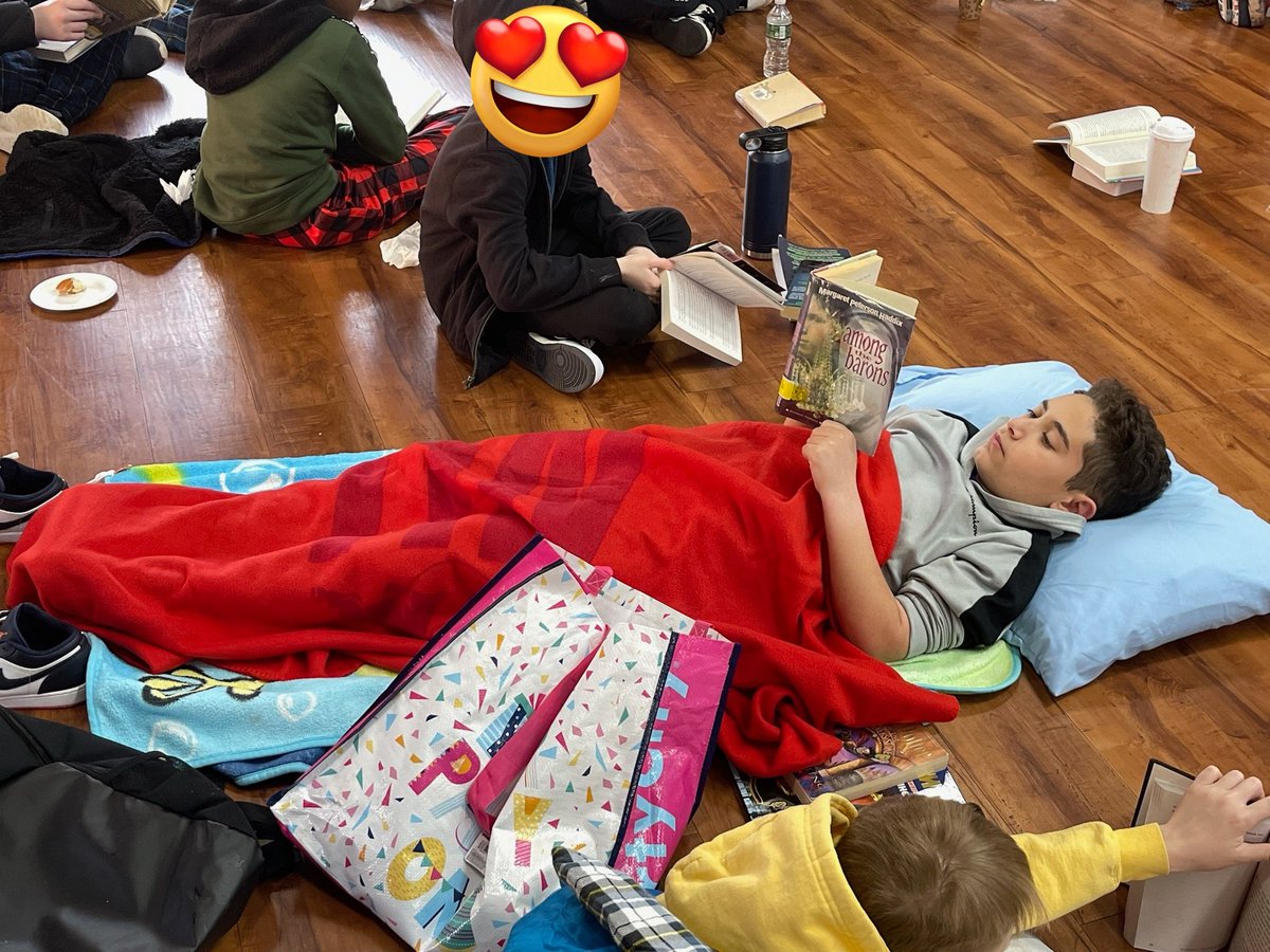 Encouraging students to grab a good book and just READ is my kind of English classes! He waited all weekend for this moment and now I'm sure he can't wait to finish the book! #Reading #school #statenisland <a href="/SI_Academy/">StatenIslandAcademy</a> #readingforpleasure #NYC