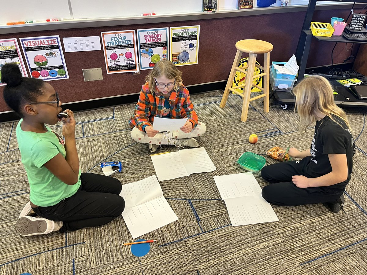 Mrs. Alex Bauer tweet media