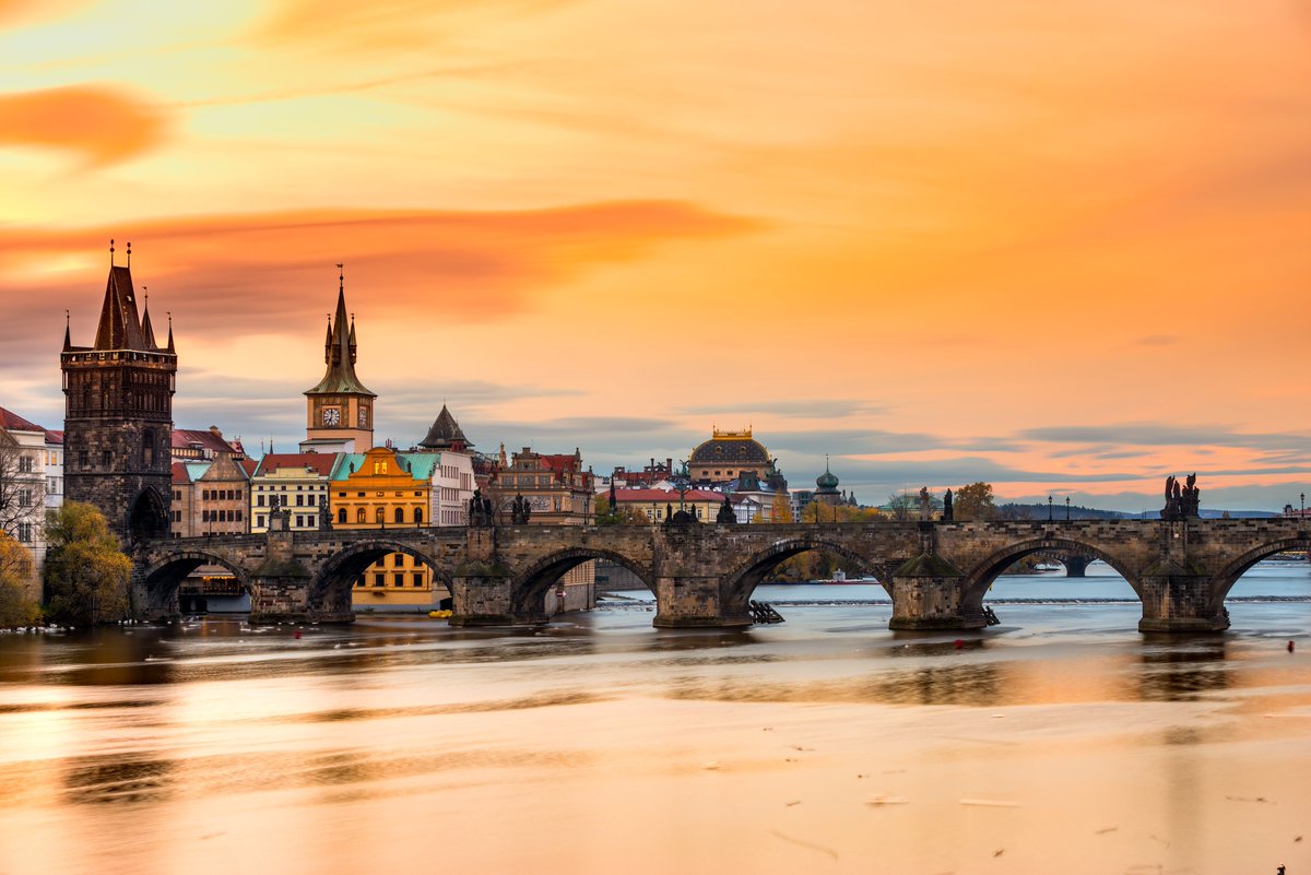#SESAM2024 in Prague promises to be a great meeting with a record number of abstracts and exhibition selling fast. Only a handful of stands and sponsorship packages remain: book now to avoid disappointment. lnkd.in/e7GXK63e #Simulation #PatientSafety #MedSim